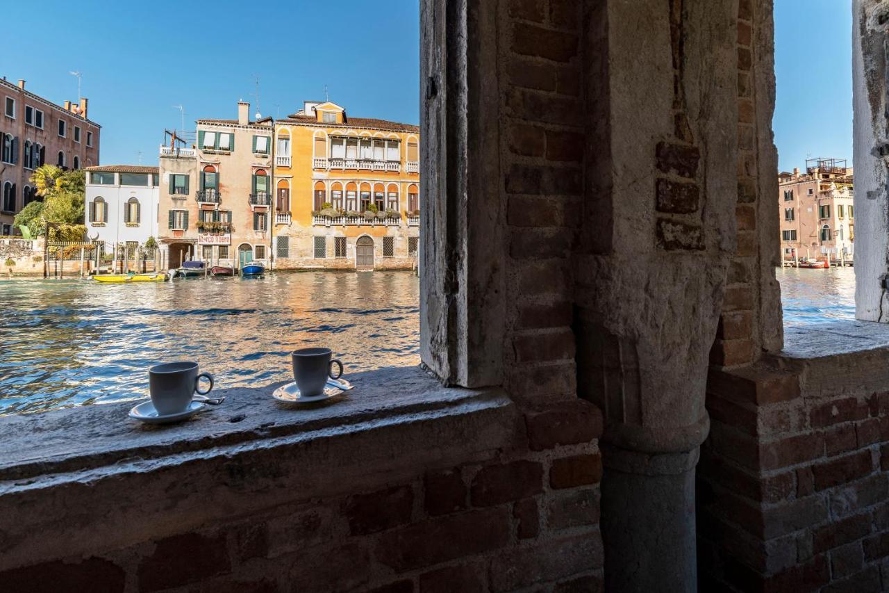 Ca' Del Fontego - Luxury Grand Canal Villa Venice