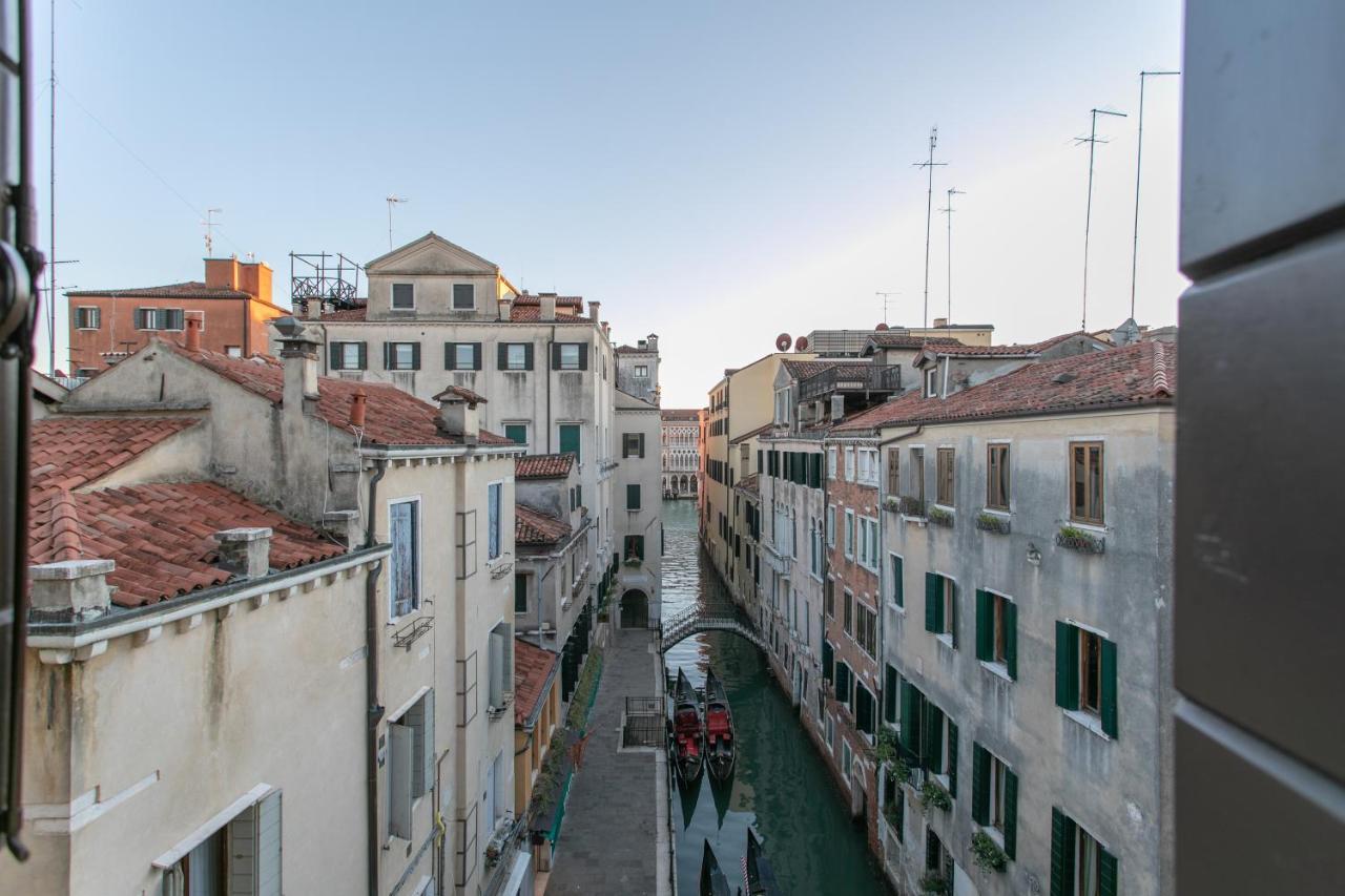 Ca' Al Giglio - Vista Canale Apartamento Veneza