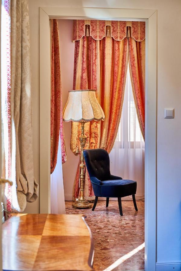 Venezianischer Palazzo Mit Kostenlosen Wlan Naehe Markusplatz Venezia