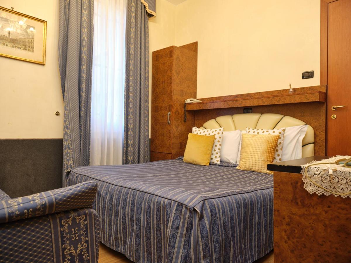Atlantide Hotel 2*
