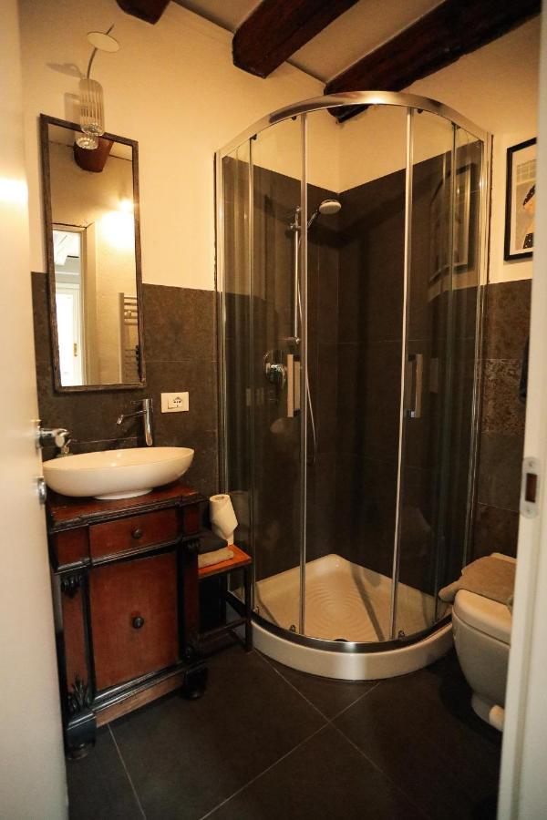 Apartamento Rio Marin With Floating Gondolas View Veneza