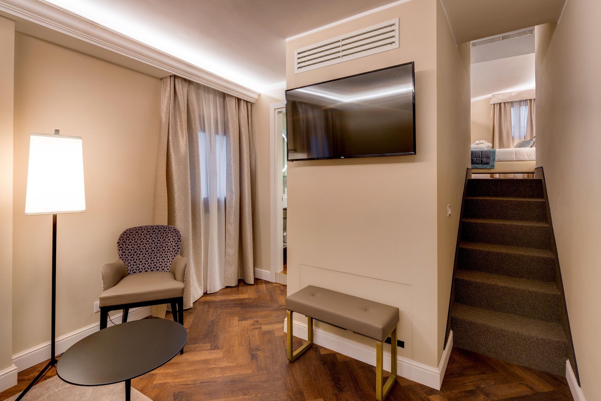 Bw Premier Collection Chc Continental Hotel