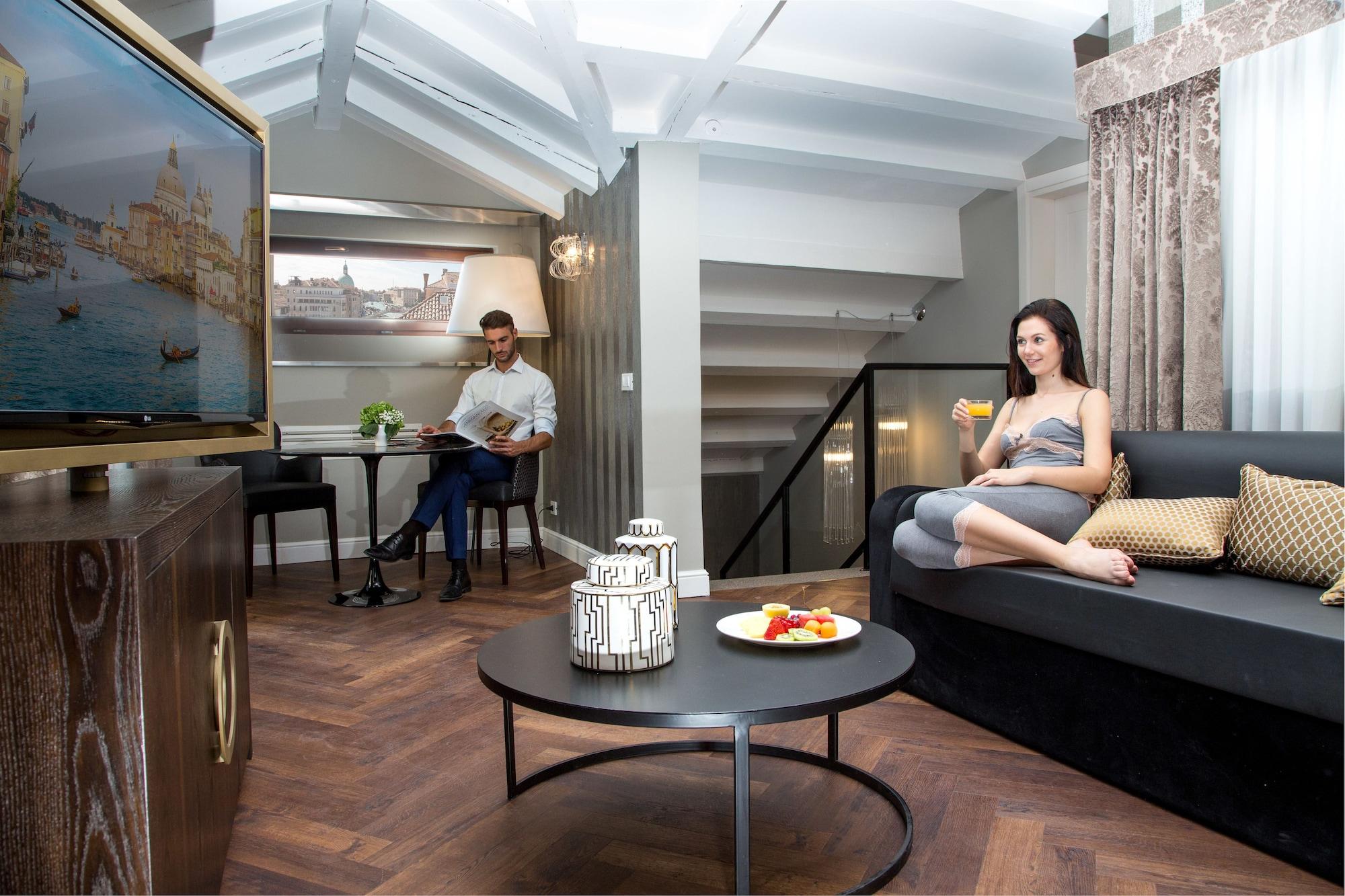 Hotel Bw Premier Collection Chc Continental 4*