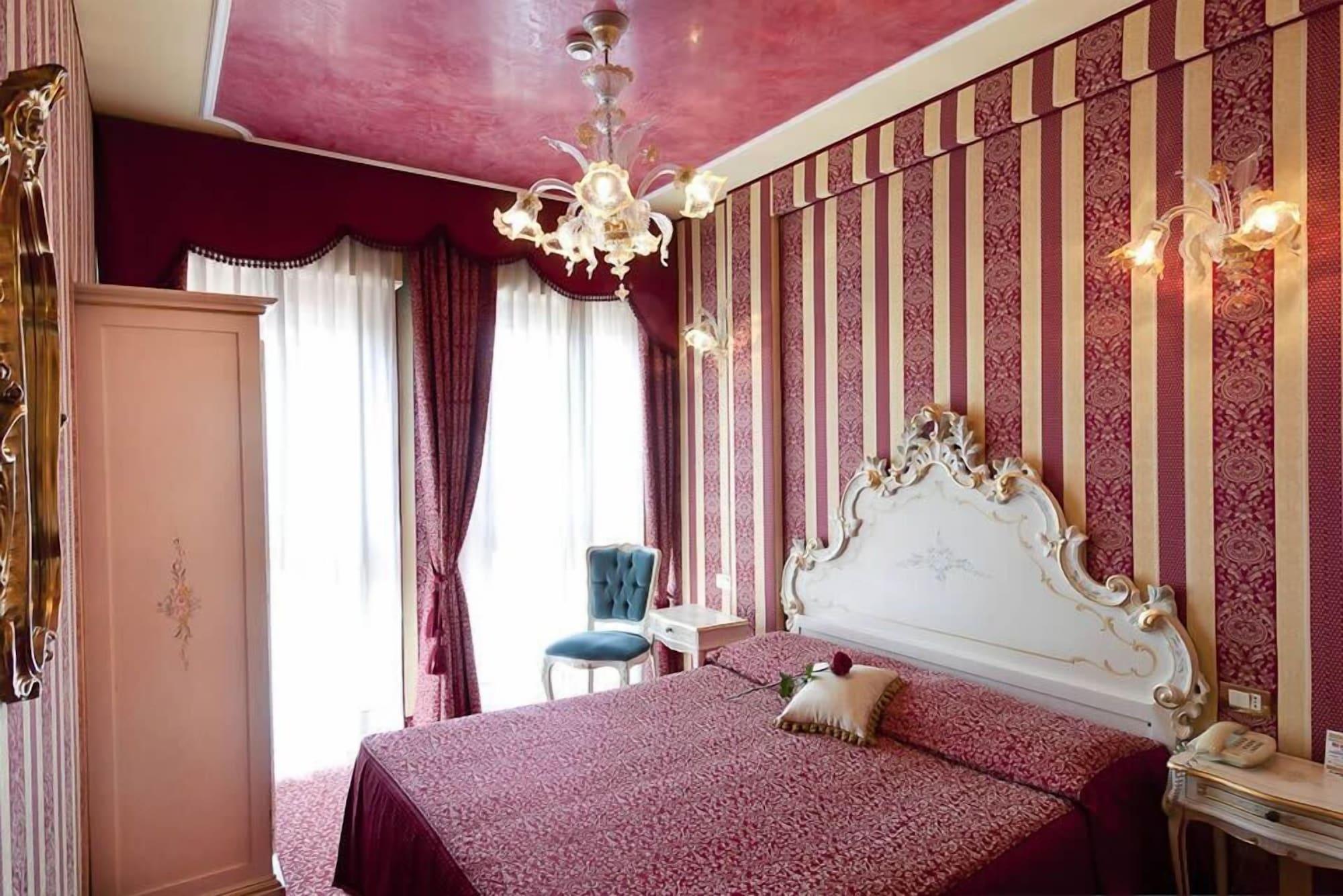 Belle Arti Hotel 3*