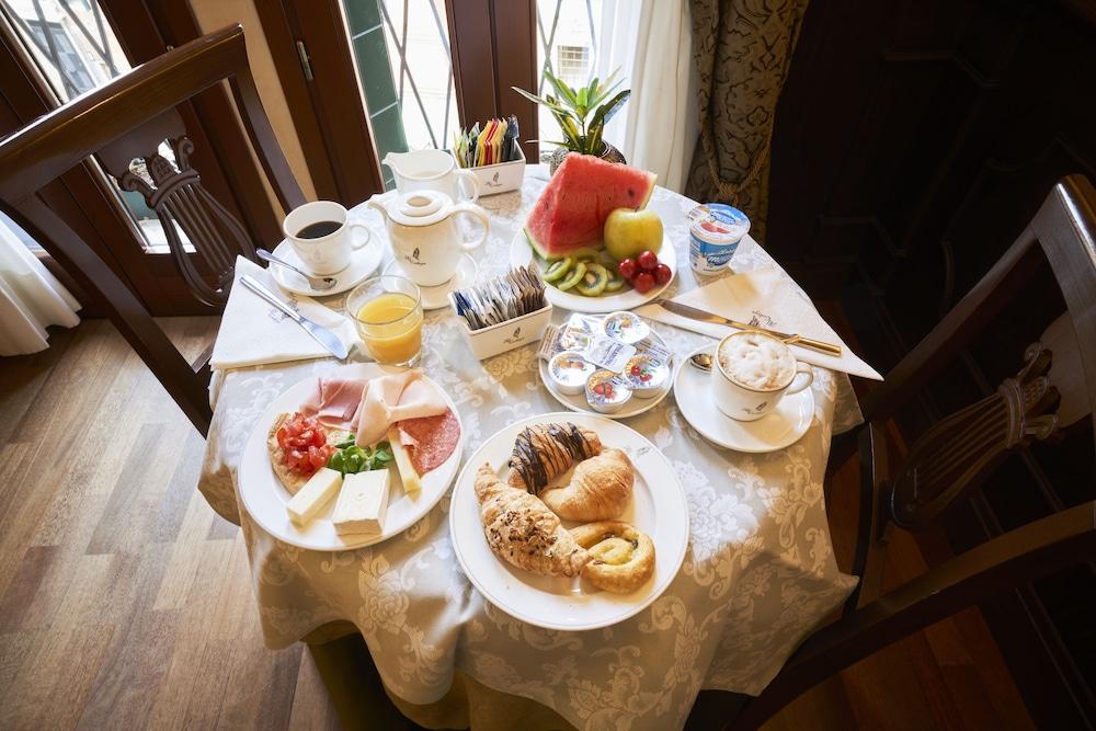 Hotel Al Codega Venice
