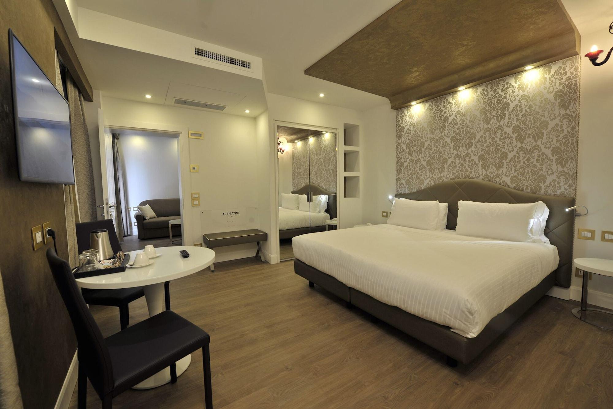 Al Theatro Palace Hotel 4*