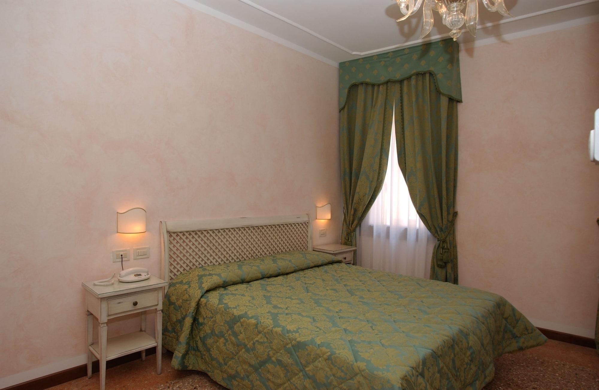 Bed & Breakfast Casa Mimma 3*