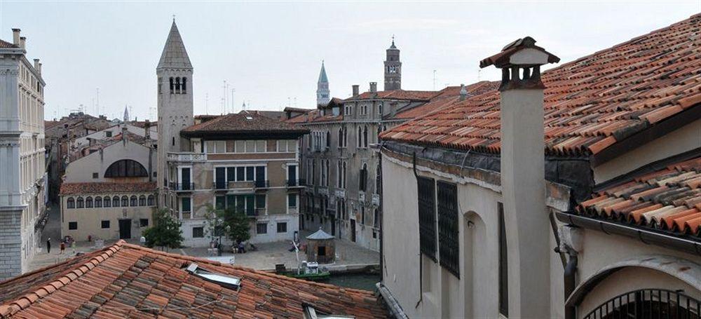 Garden Ca' Rezzonico Apartment Venice