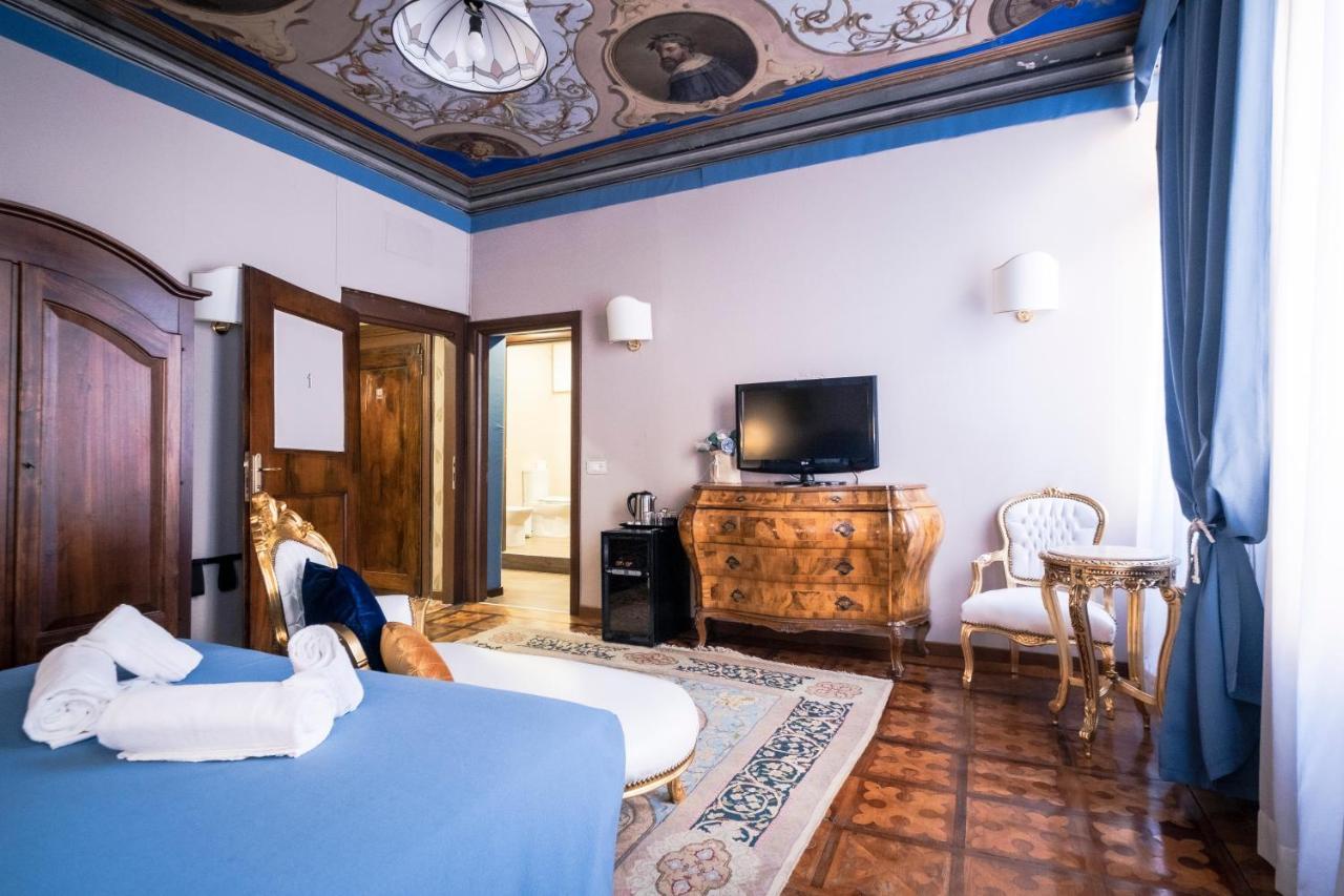 Ca' Lavezzera 2* Venice