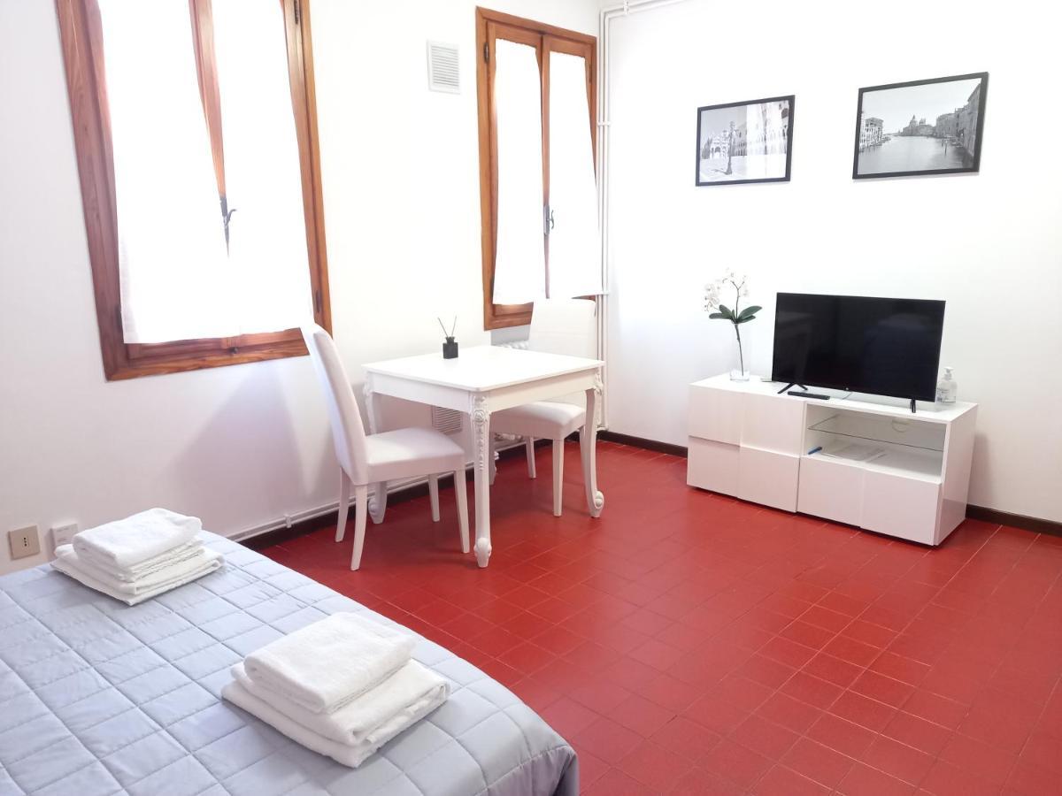 Vivaldi Apartment Venice