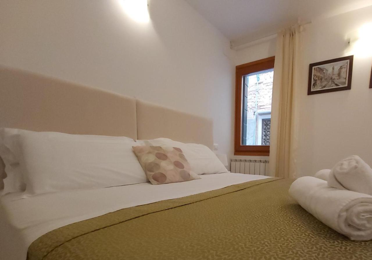 Veneziacentopercento Rooms Guest house Venice