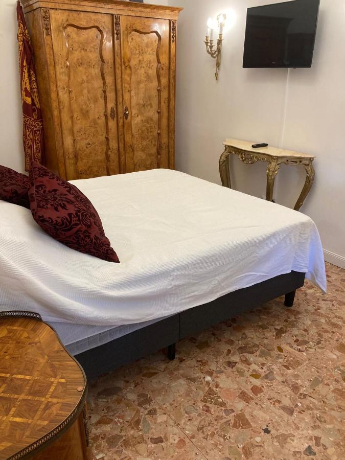 Venezianischer Palazzo Mit Kostenlosen Wlan Naehe Markusplatz * Venezia