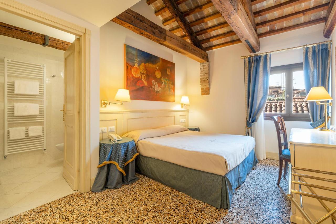 Bella Venice