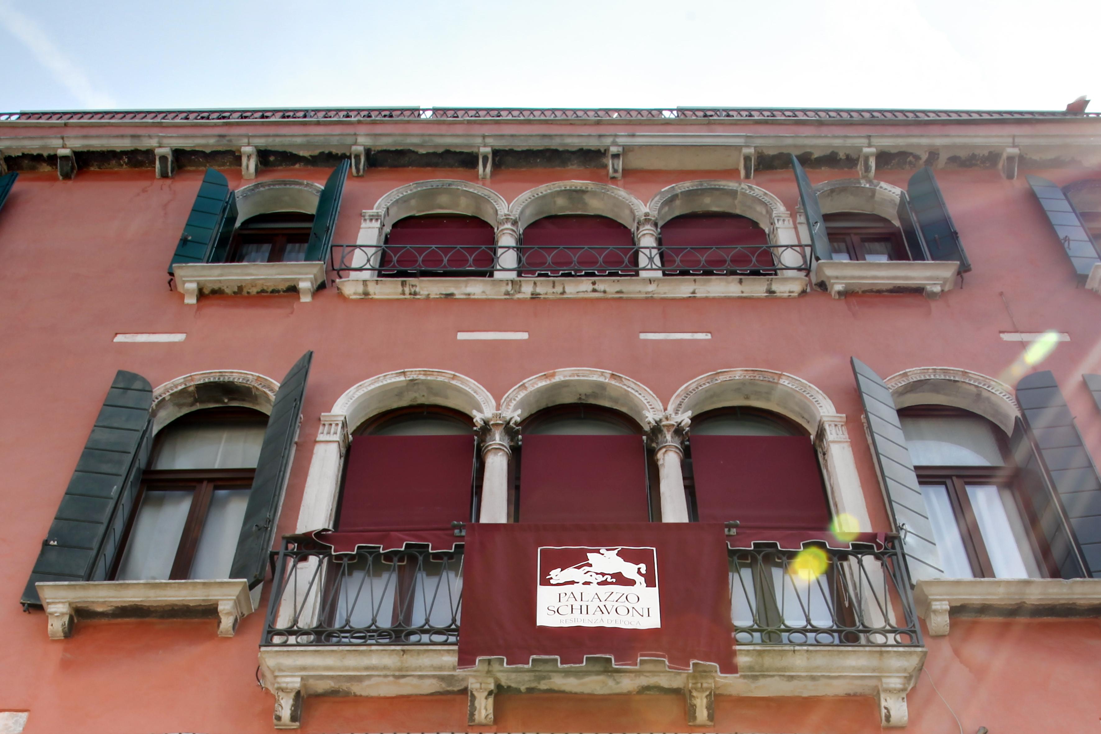 Palazzo Schiavoni Residenza D'epoca & Suite-apartments