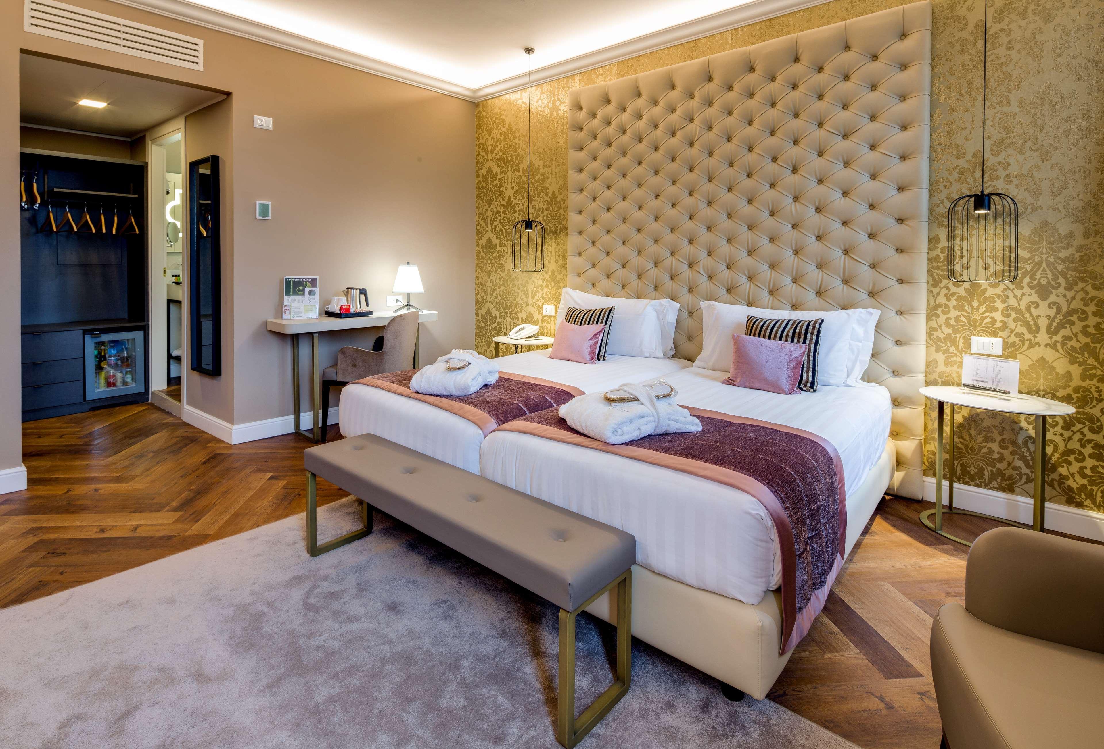 Bw Premier Collection Chc Continental 4* Venice