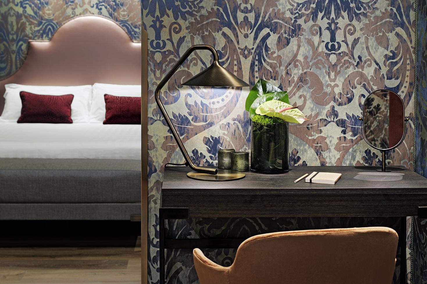 American-dinesen Hotel
