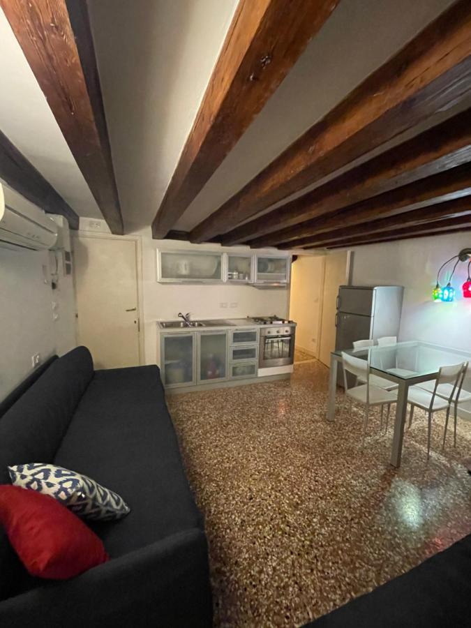 Apartment Lovely Ovosodo #2 Ve-rialto Venice