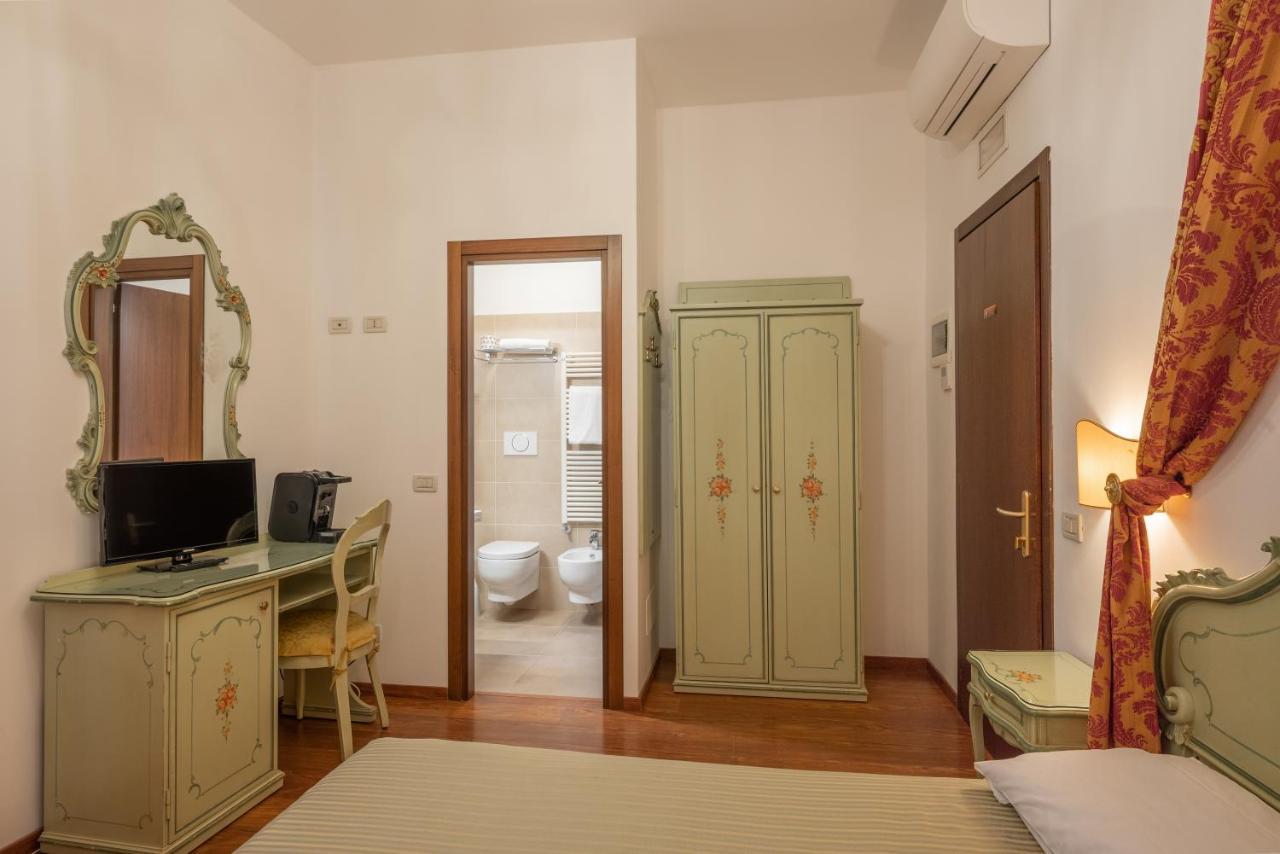 Al Sotoportego Hotel *