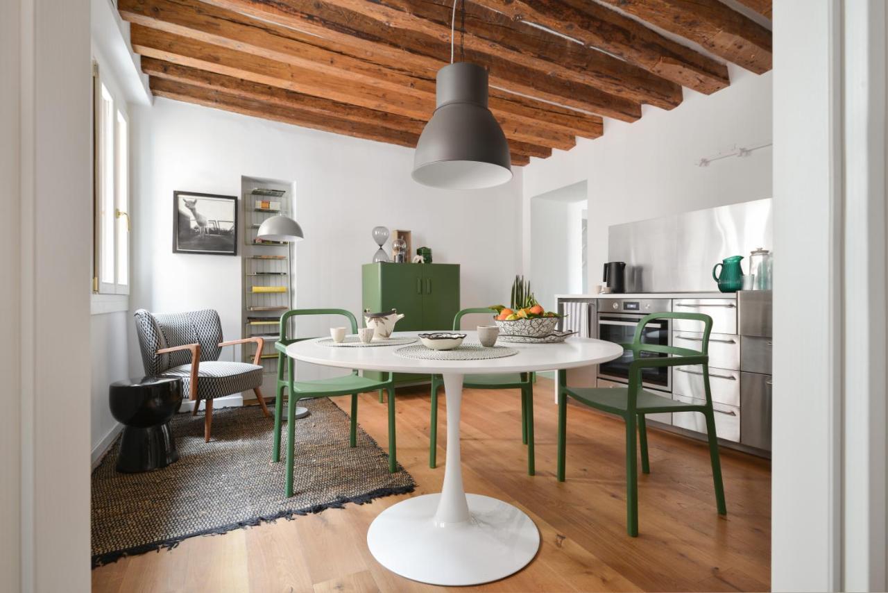 Parsley Apartment