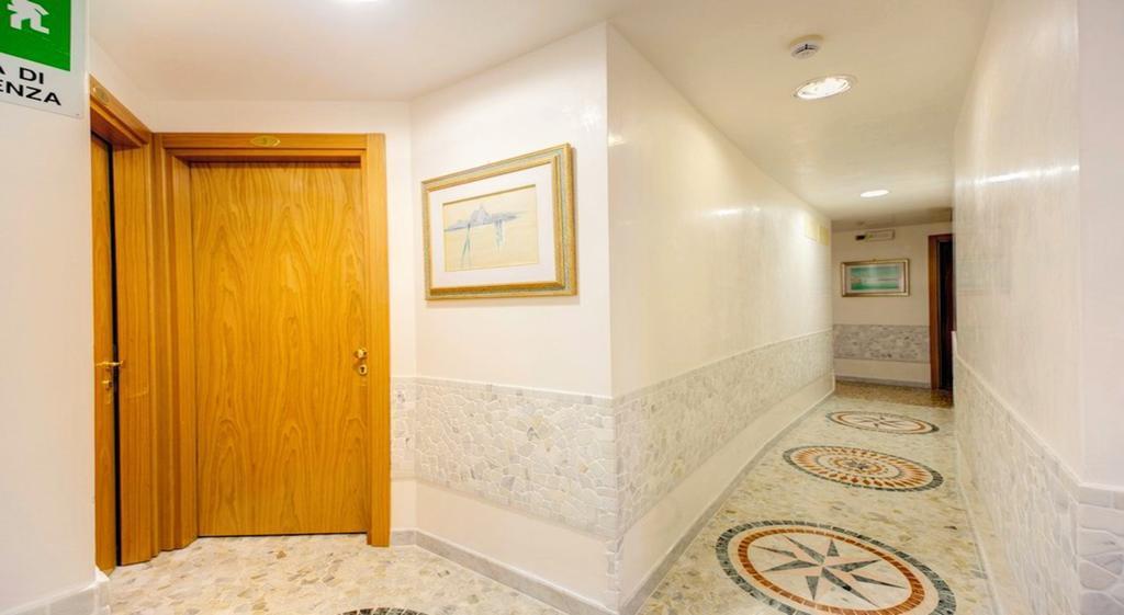 Antica Casa Carettoni Hotel