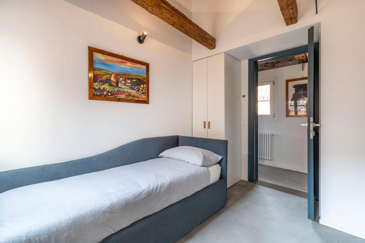 Lilia's Loft *