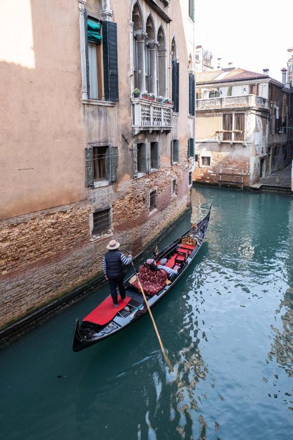- Rialto 4 Apartment Venice