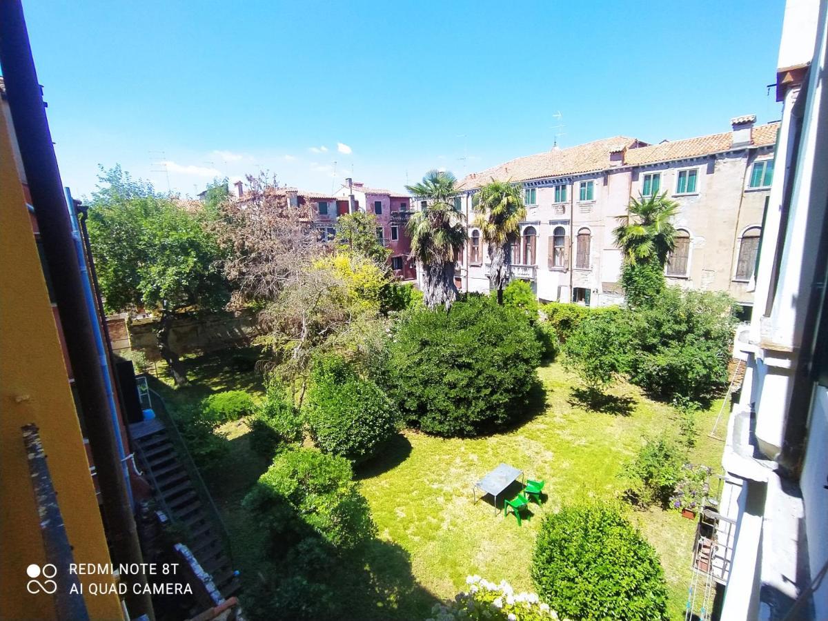 Casa Gialla Veneza