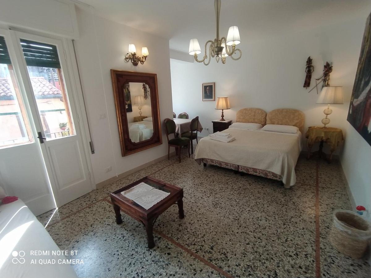 Casa de hóspedes Casa Gialla *
