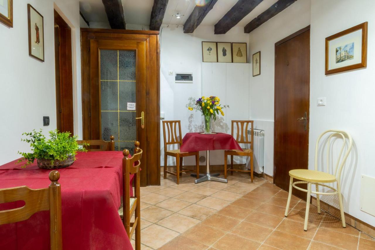 Art Dreams Teatro Italia Apartment Venice