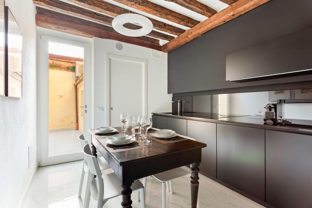 Dimora San Lorenzo Luxury Apartamento *