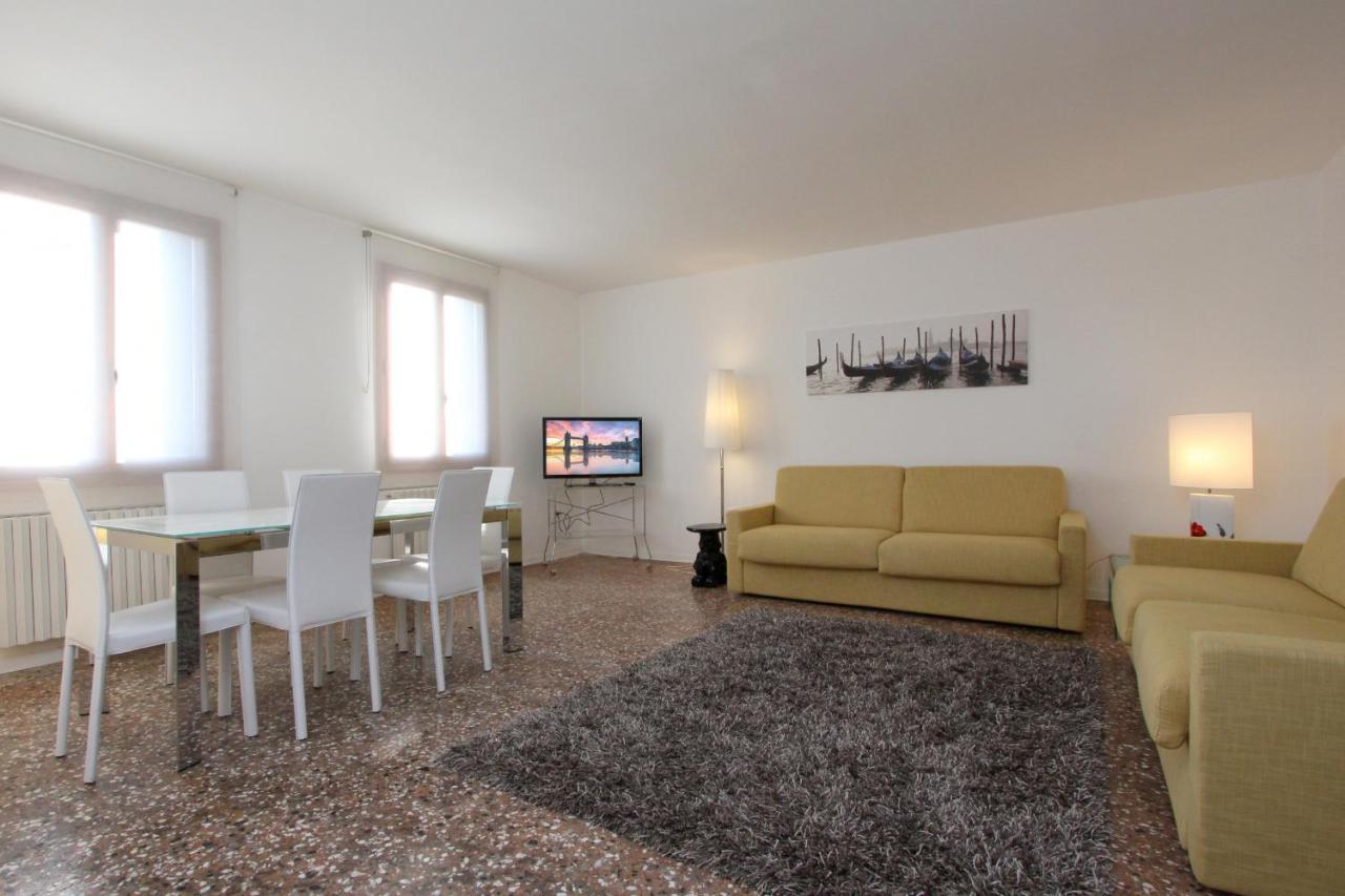 Rialto Apartamento *