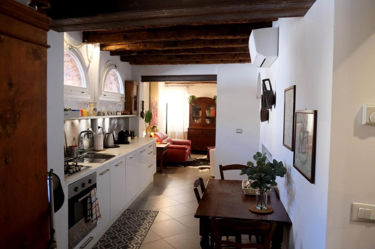 Accogliente Mini Super