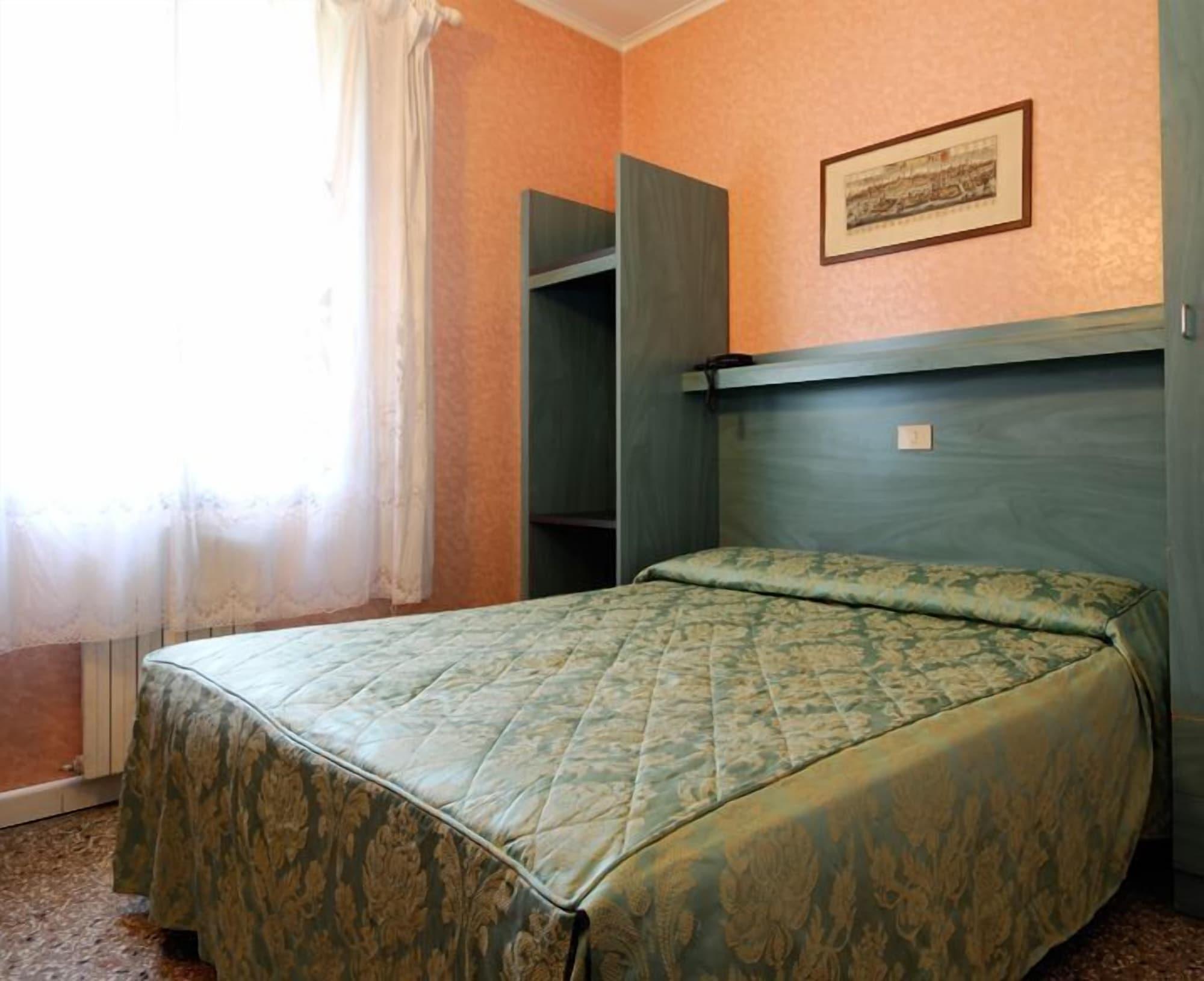 Atlantide 2* Veneza