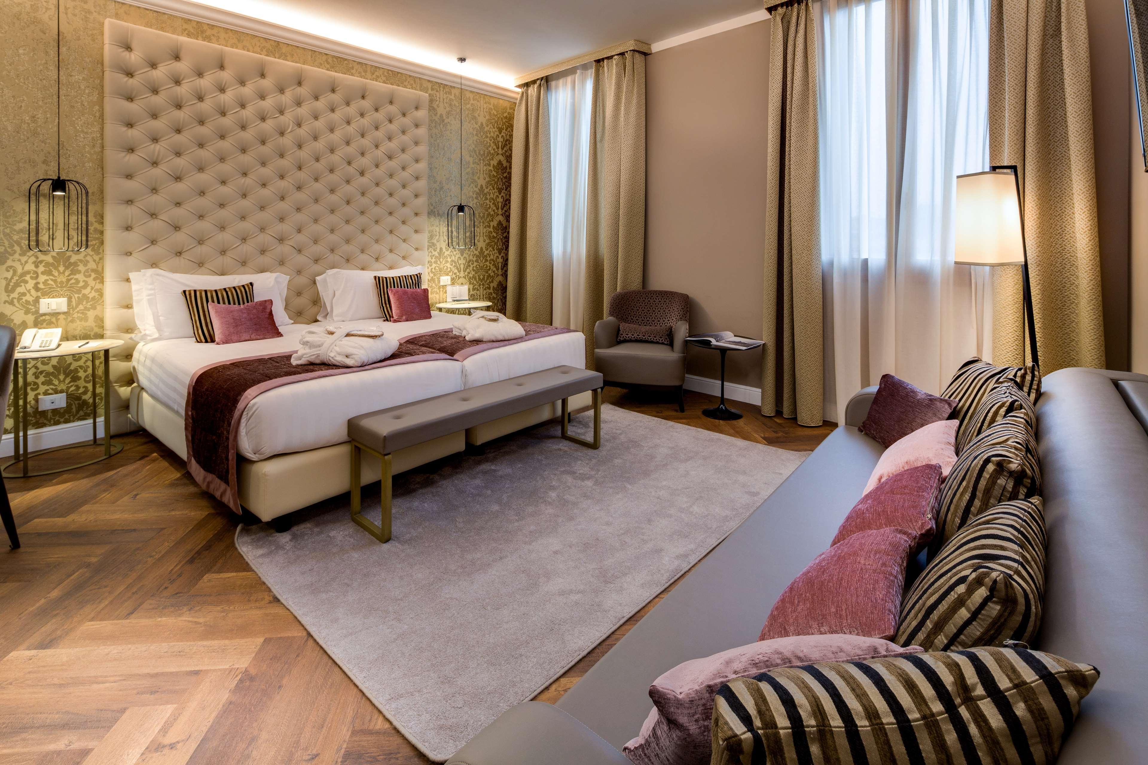 Hotel Bw Premier Collection Chc Continental 4*
