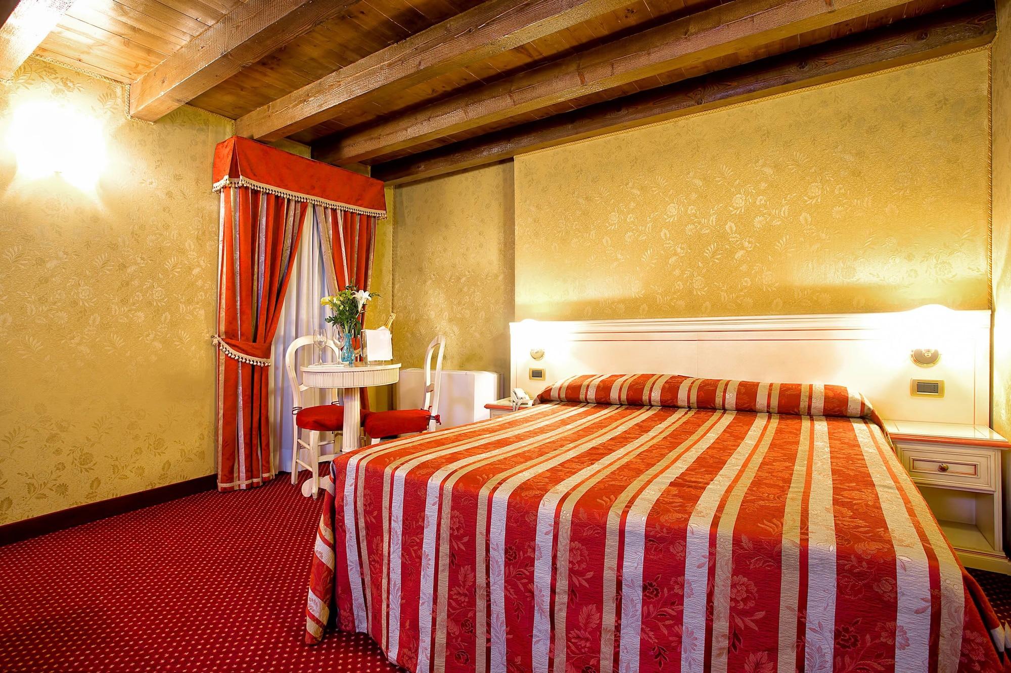 Ca' San Polo Affittacamere 3*