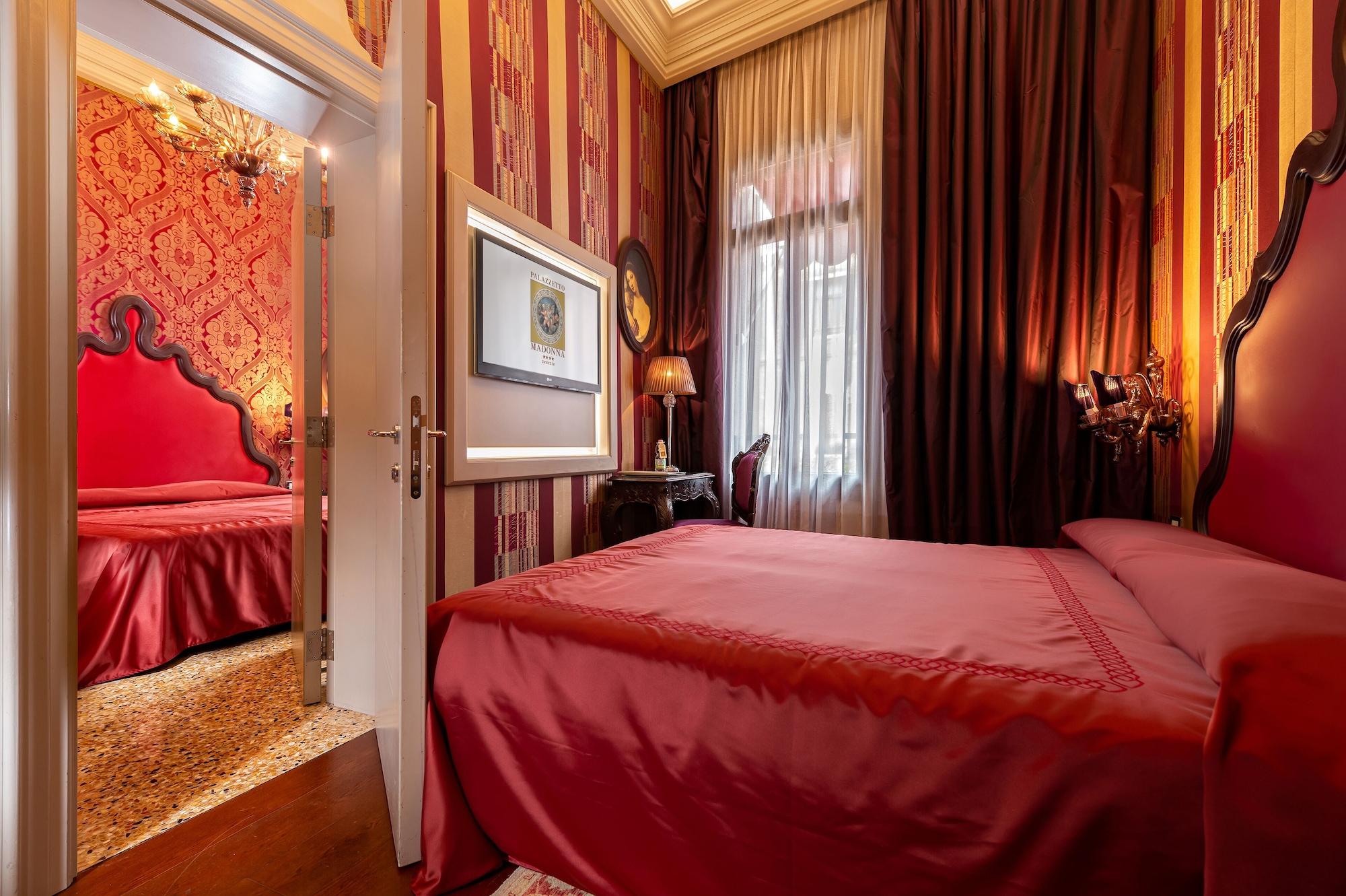 Palazzetto Madonna 4* Venice