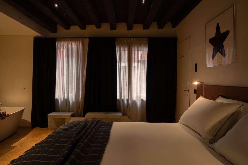 Hotel The Venice