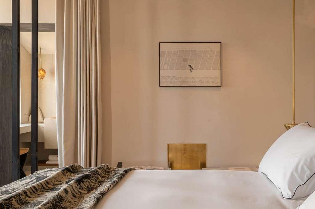 Hotel The