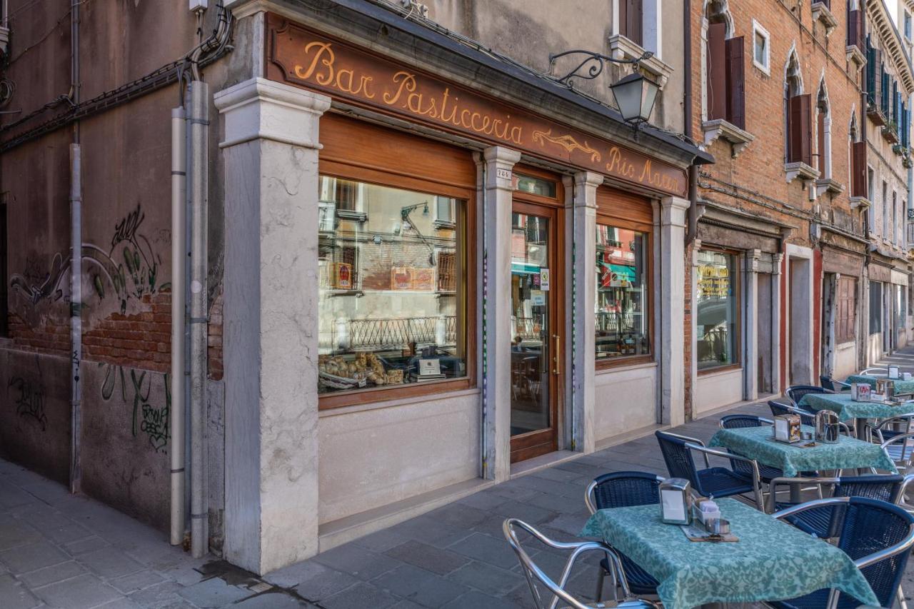 Downtown With Private Garden Appartamento