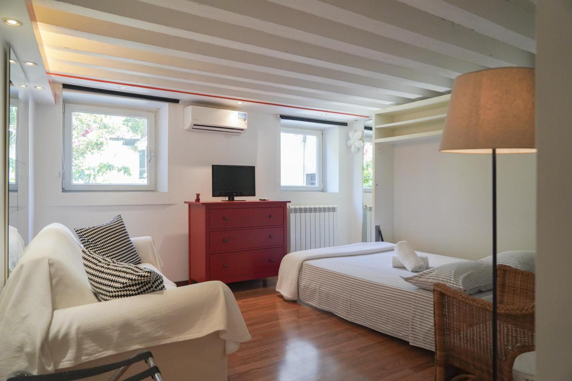 Melusina Homes Apartment *
