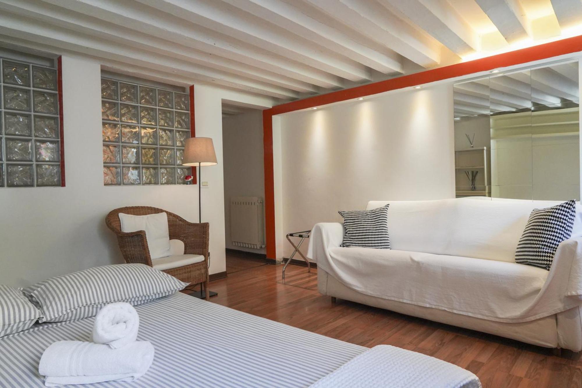 Apartment Melusina Homes