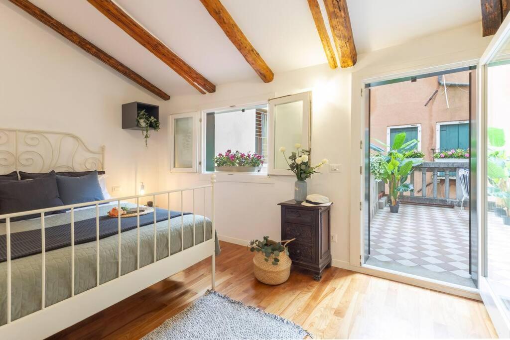 La Casa Piu A Venezia, Con Corte Privata * Venice