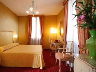 Castello Hotel