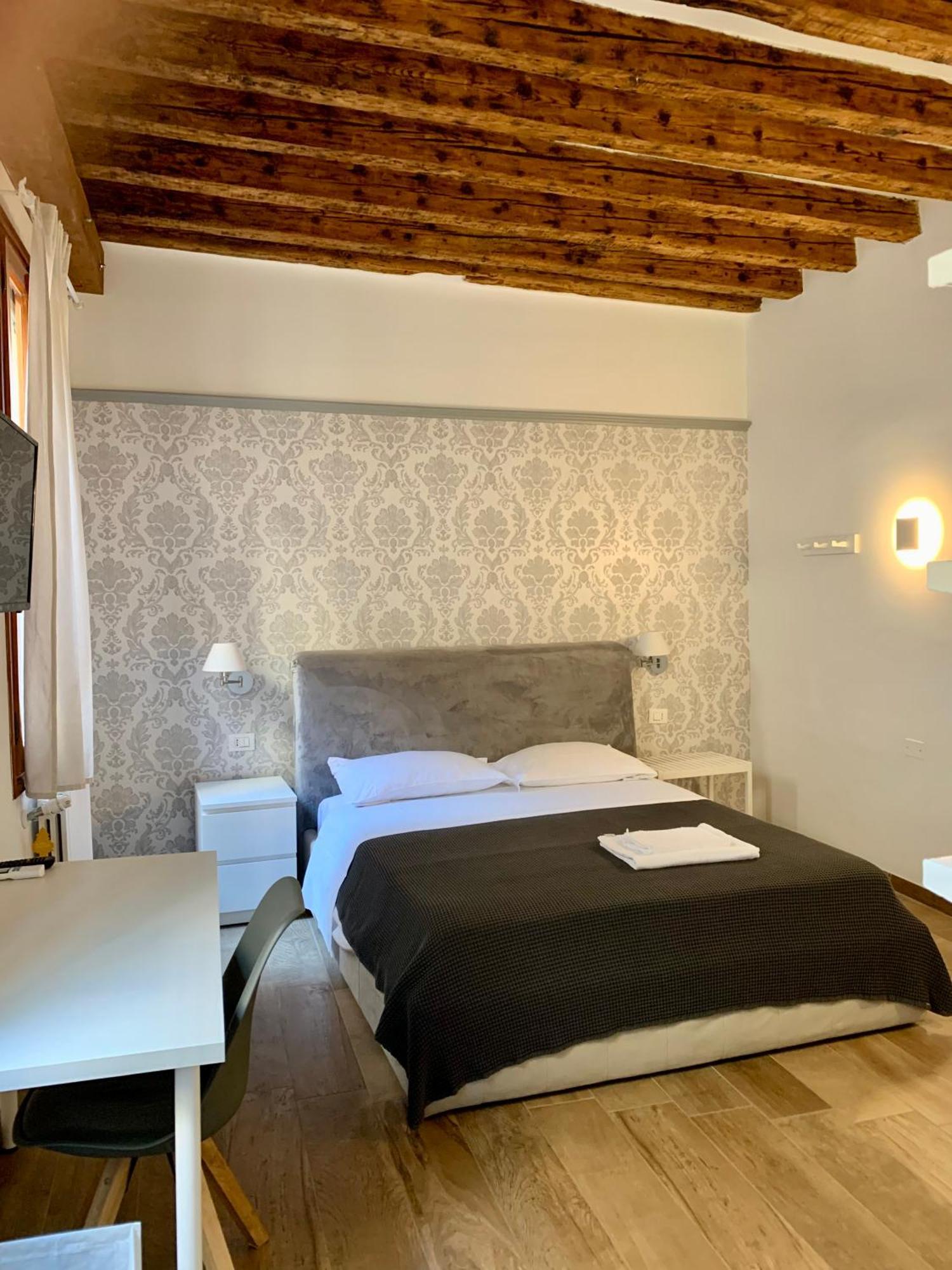 Homestay Casa Giardini Venice
