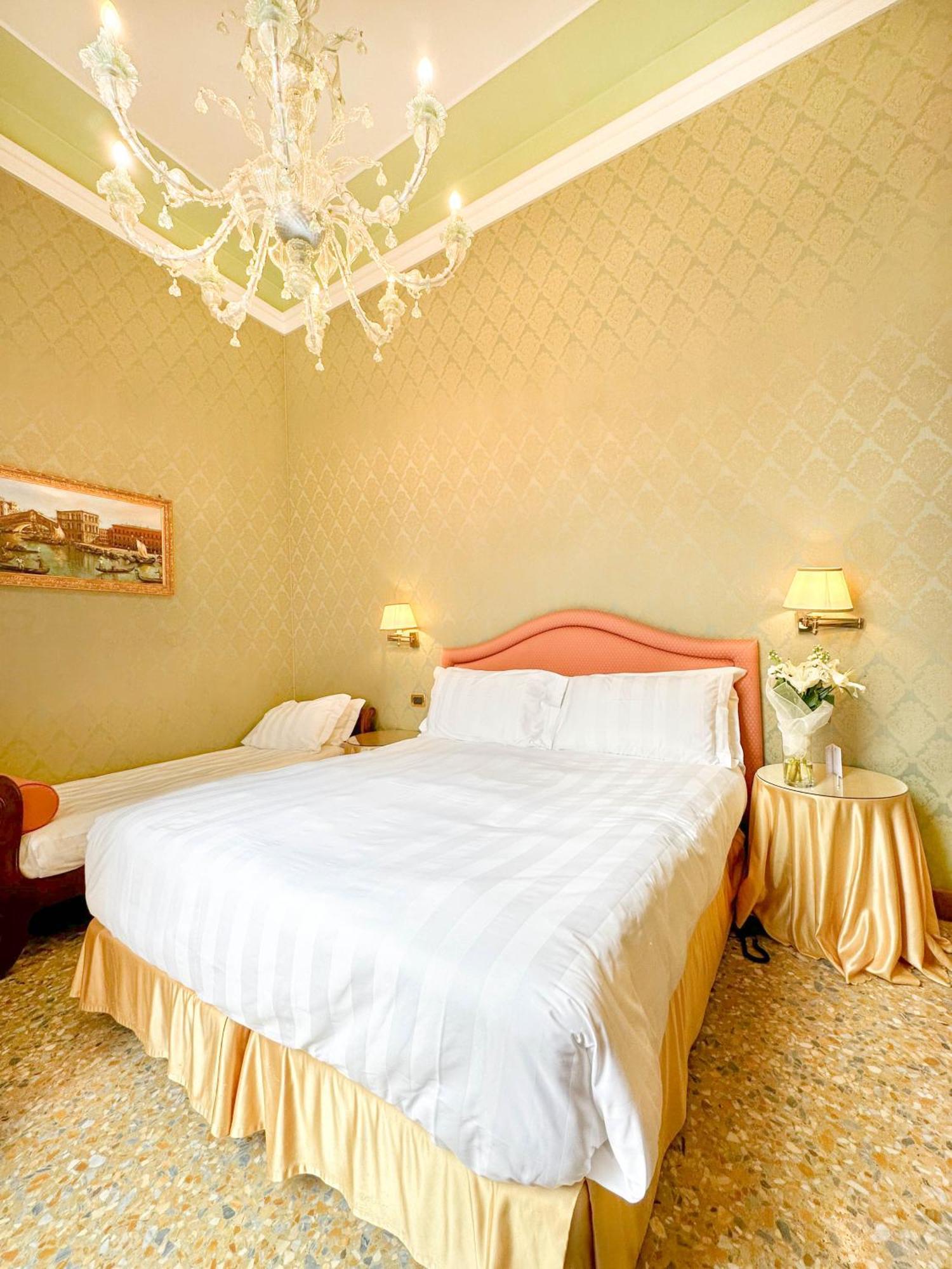 Colombina 4*