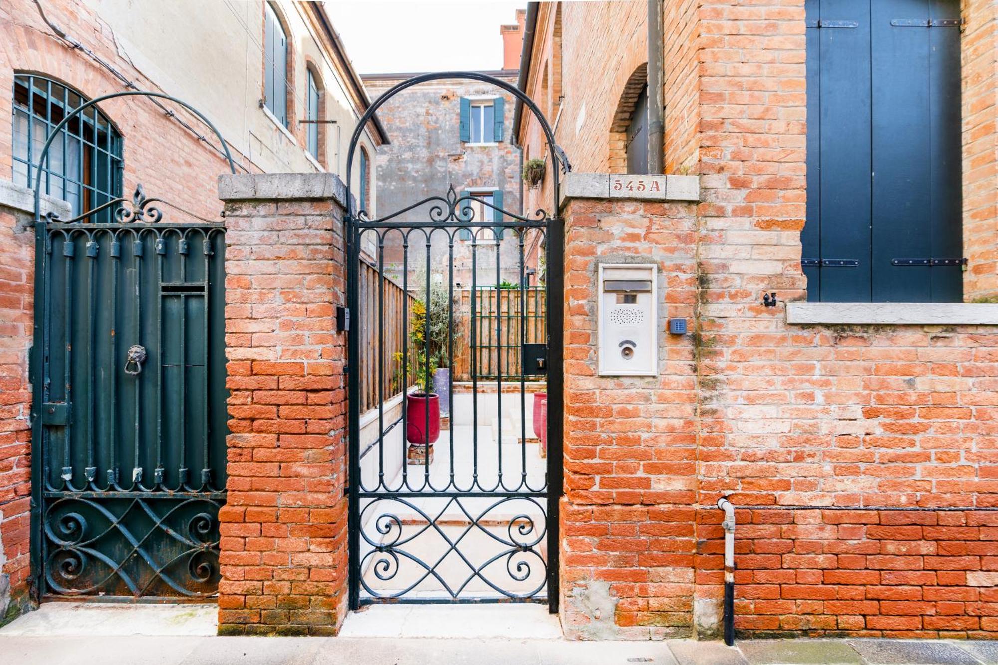 Di Lusso Con Terrazza Sull'acqua Villa Venice