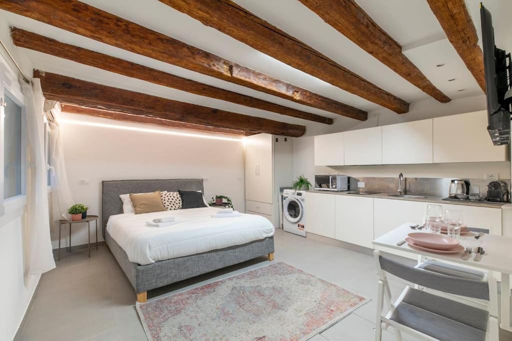 Longa By Welc Apartment