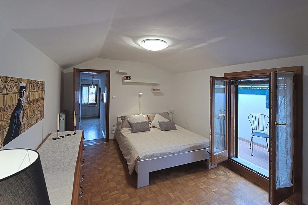 Apartment Anna Ai Frari *