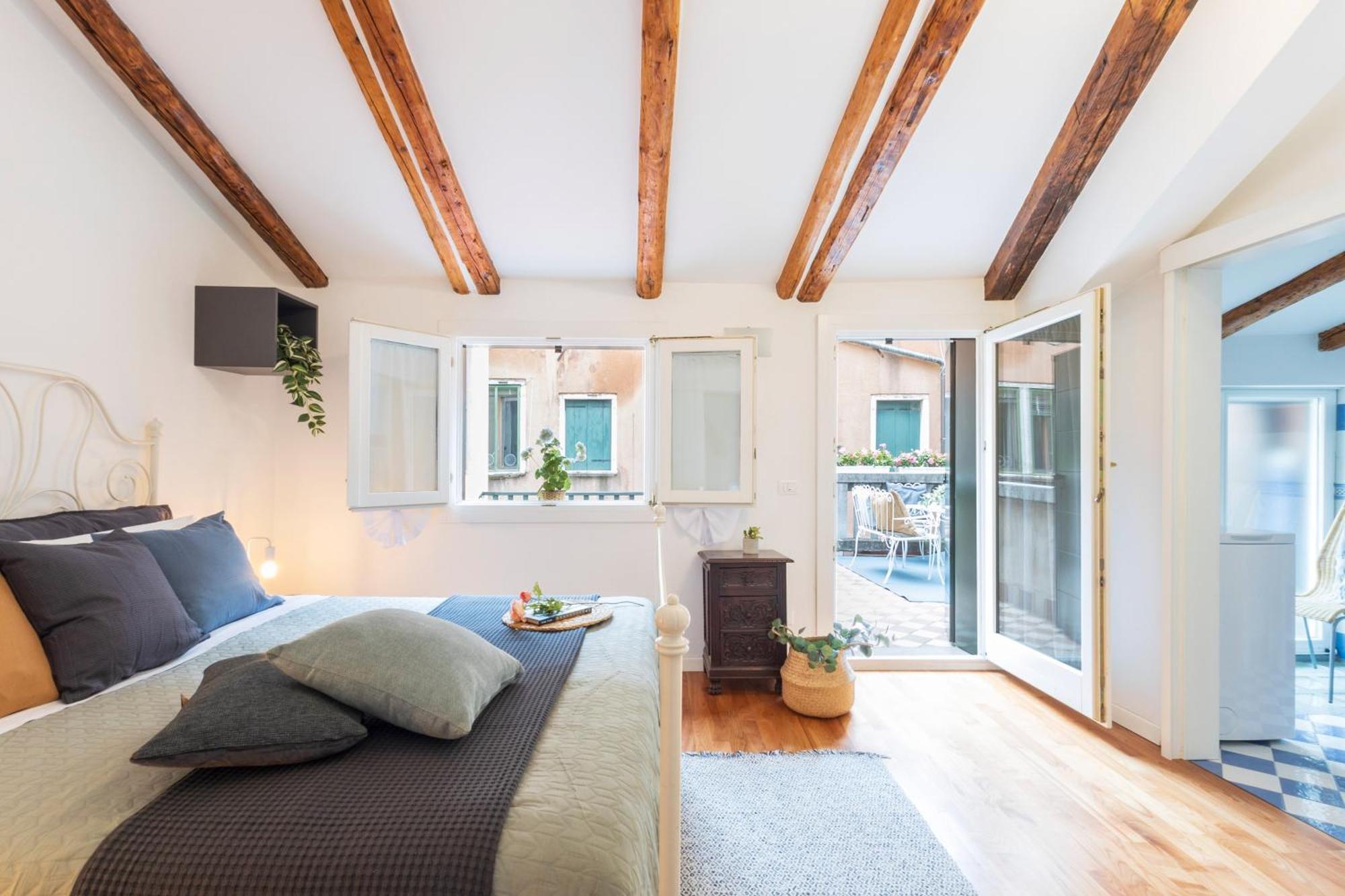 Apartment La Casa Piu A Venezia, Con Corte Privata Venice