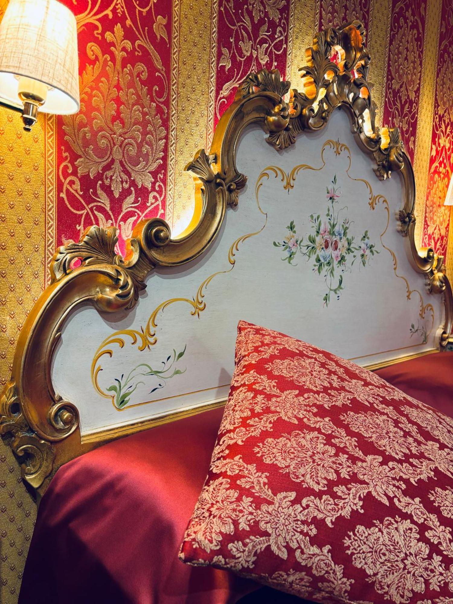 Hotel Al Graspo De Ua 3*